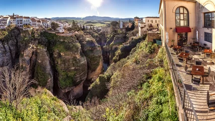 Selbstklebende Fototapete Ronda Puente Nuevo Looking into El Tajo Gorge, Ronda, Spain