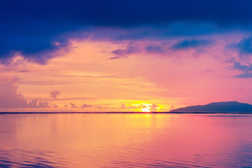 Obraz premium sea at sunset