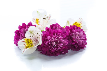 bouquet of beautiful chrysanthemums and lysianthus