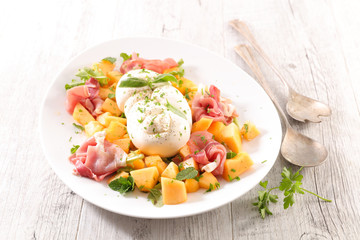 melon salad with prosciutto ham and mozzarella
