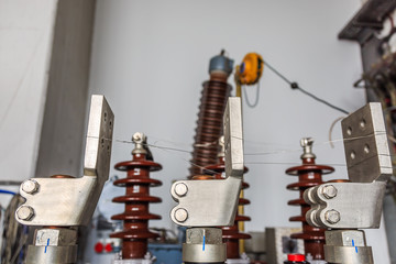 ,  terminals of transformer under hipot test