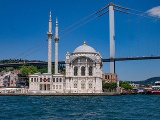 Fototapeta na wymiar Ortaköy Mosque, Istanbul.