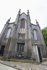 Fototapeta premium Portrait view of the Kirk of Saint Nicholas Uniting in Aberdeen, United Kingdom.