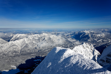 Fototapeta na wymiar Winter in Bavaria - Zugspitze.