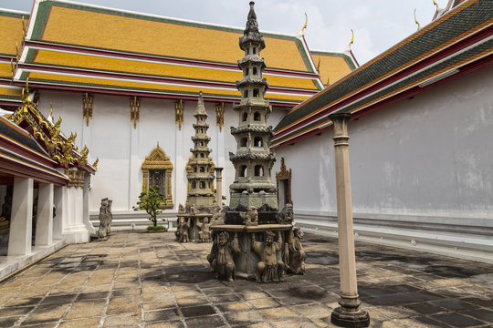 Wat Pho . Temple of the Reclining Buddha. Bangkok. Thailand.