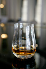Grand Hotel - whisky glass 01