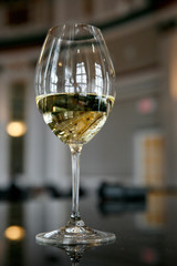 Grand Hotel - wine glass 08