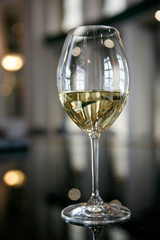 Grand Hotel - wine glass 07
