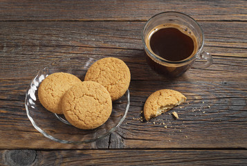 Obraz na płótnie Canvas Oatmeal cookies and coffee