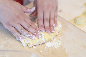 italian, cuisine, cooking, spaghetti, food, traditional, healthy, gourmet, meal, pasta, sauce, rustic, vegetarian, nutrition, plate, restaurant, kitchen, macaroni, table, mediterranean, closeup, lunch