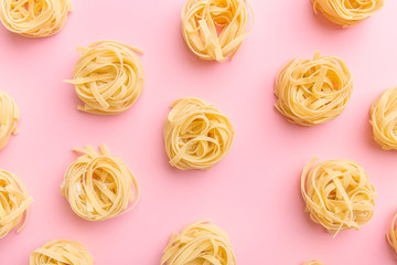 Arrangement of uncooked pasta