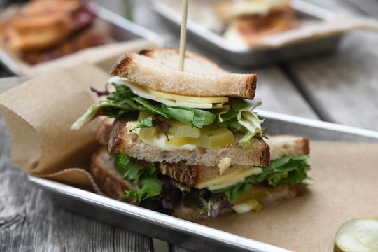 Sandwich on tray