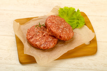 Raw cutlet