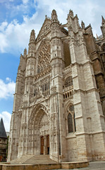 Fototapeta premium Beauvais. Cathédrale saint Pierre. Picardie. Hauts de France
