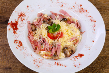 Pasta with ham
