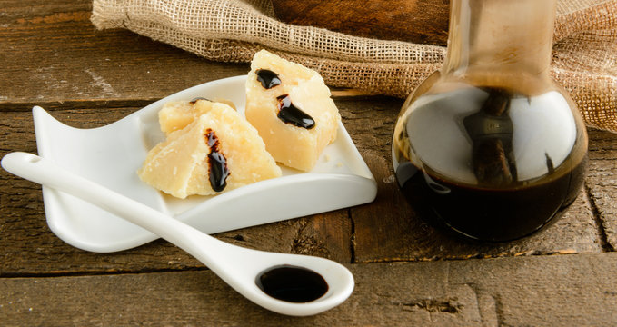 Aceto balsamico tradizionale di Modena, close-up