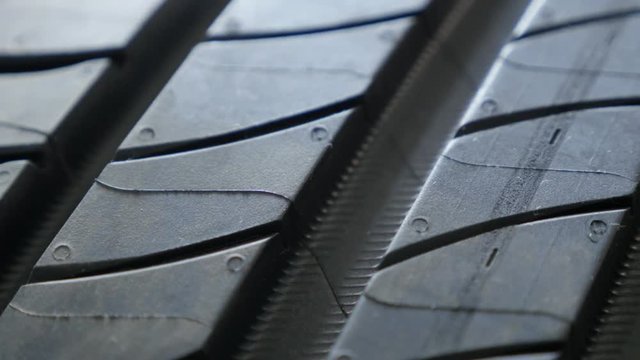 Vehicle tire surface panning video