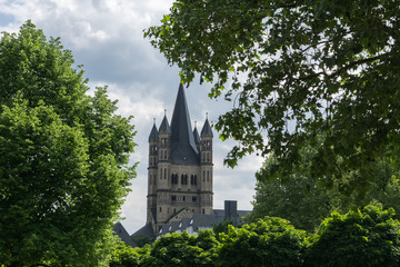 Fototapeta na wymiar Köln - Groß St. Martin Kirche