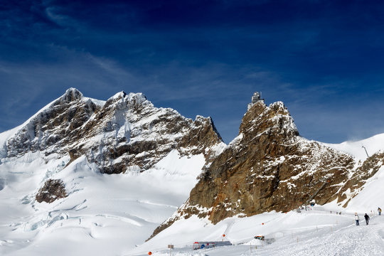 The Sphinx Observatory Switzerland. .