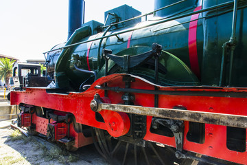 Antigua locomotora de vapor