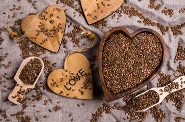 Seeds of pure brown flaxen