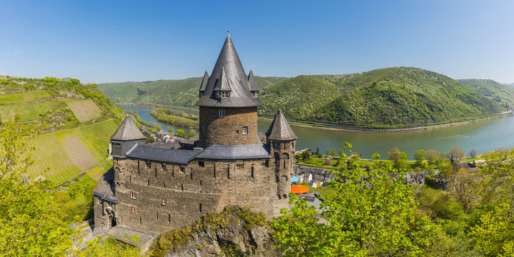 Germany, Rhineland-Palatinate, Bacharach, Upper Middle Rhine Valley, Stahleck Castle