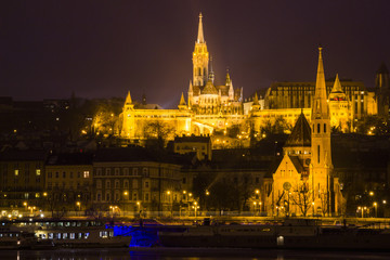 Fototapeta na wymiar Budapest Fisherman's Bastion in the winter night