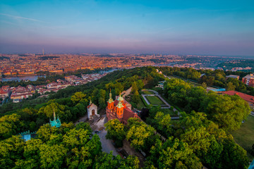 vistas desde el mirador del parque en praga panoramica gran angular