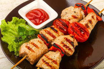 Grilled turkey skewer