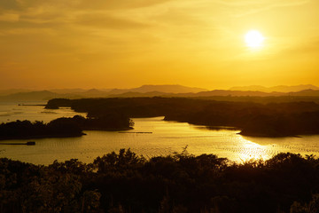 Fototapeta premium 英虞湾の夕景