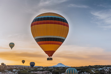 Obraz premium great tourist attraction Cappadocia balloon flight