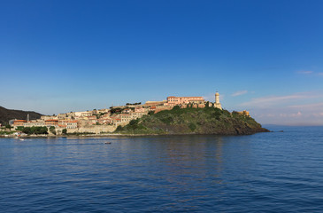 Fototapeta na wymiar Portoferraio auf Elba in Italien