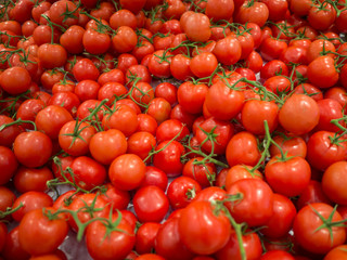 Fresh red tomatoes in the soupermarket