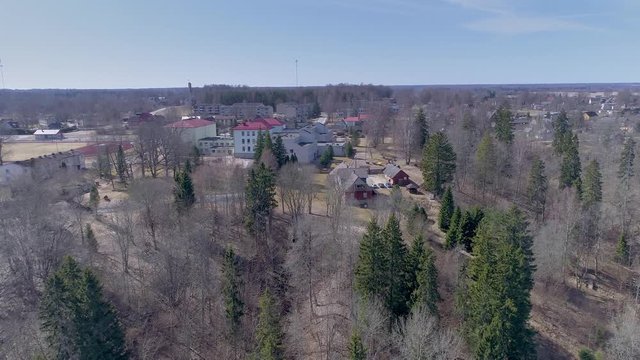 17929_Aerial_view_of_the_small_village_of_Karksi-Nuia_in_Estonia.mp4