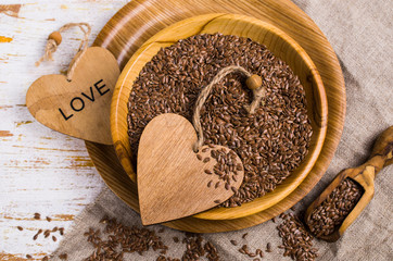 Seeds of pure brown flaxen