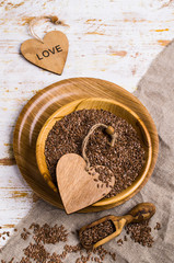 Seeds of pure brown flaxen