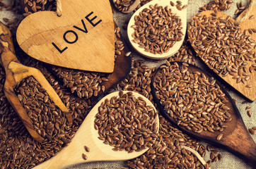 Seeds of pure brown flaxen