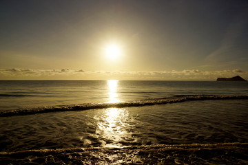 Fototapeta premium Early Morning Sunrise on Waimanalo Beach