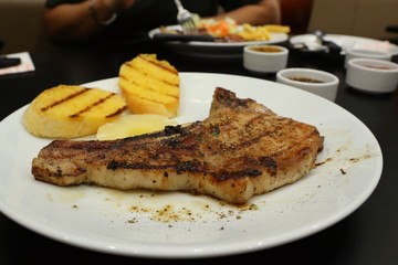 grill pork chops steak