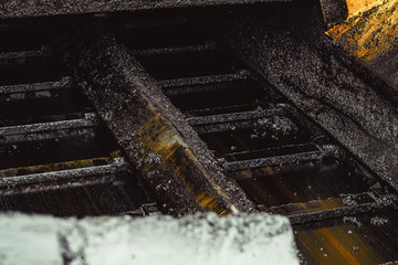 asphalt laying machines