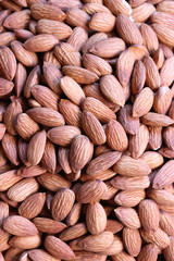 沢山のアーモンド