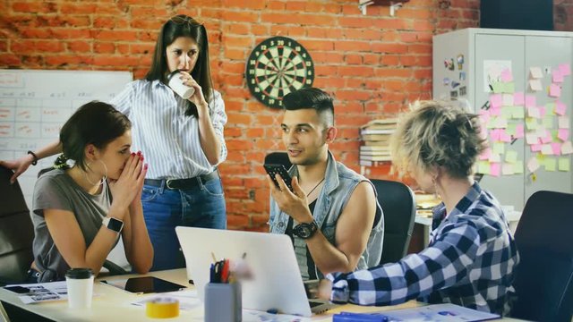 Dandies freelancers in painful expectation of the answer from the customer.