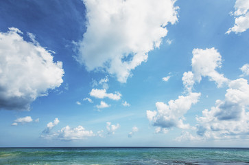 Obraz premium beach with cloudy day