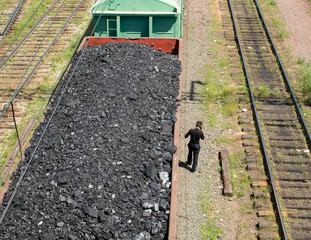 train with coal