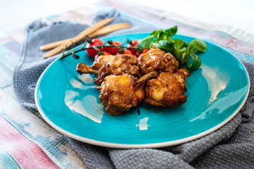 roasted sleeves chicken with potatoes and barbecue sauce