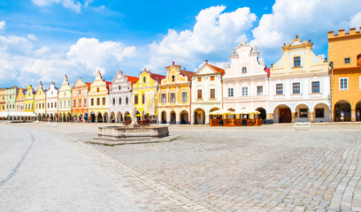 Fototapeta na wymiar Picturesque renaissance houses on Zacharias of Hradec Square in Telc, Czech Republic, UNESCO World Heritage Site.