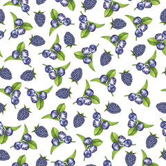 Seamless pattern with fresh blueberry, blackberry and green leaves on white background. Hand drawn watercolor illustration.