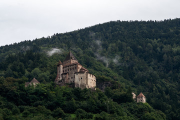 Fototapeta na wymiar South Tyrol Tyrol Castle..