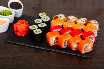 Delicious Philadelphia and California set