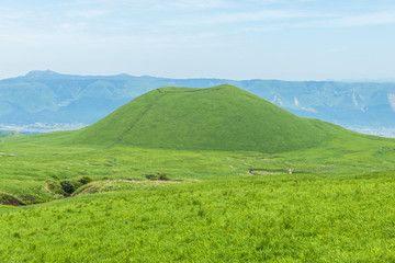 Obraz premium 阿蘇山 米塚